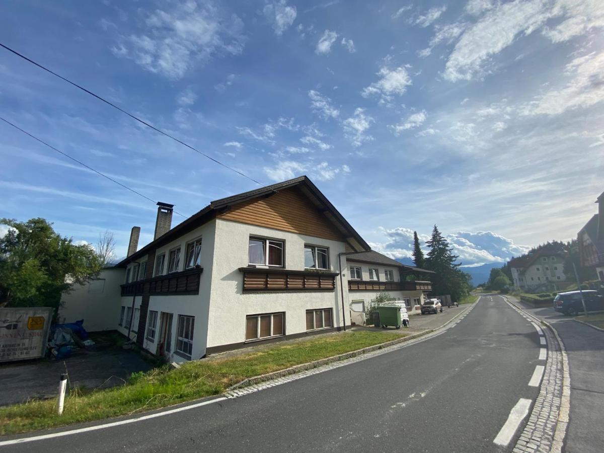 Velden Living Apartments - Schiefling ชีฟลิง อัม ซี ภายนอก รูปภาพ